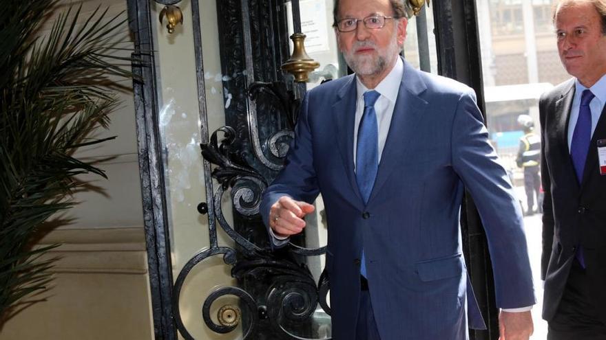 Rajoy descarta bajar cotizaciones sociales a corto plazo
