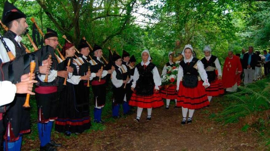 Culto a la asturianía en San Pedrín