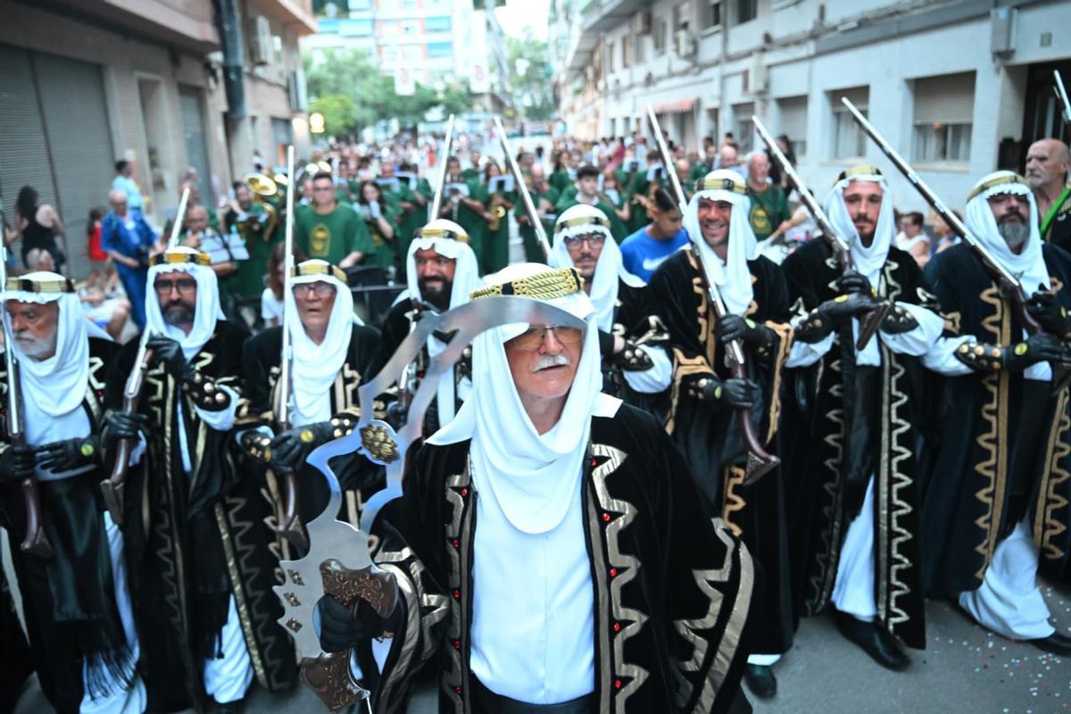Las mejores imágenes de las Fiestas de Moros y Cristianos de San Blas: la Entrada Mora