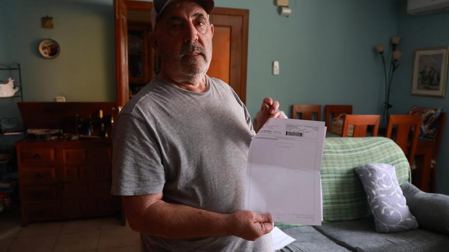 Un cacereño operado de cáncer de garganta denuncia que espera la cita para el Neumólogo desde hace tres años: "No respiro bien"