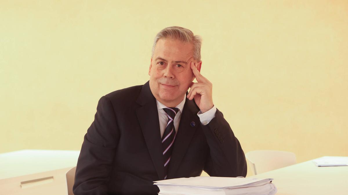 El conselleiro de Sanidade, Antonio Gómez Caamaño.