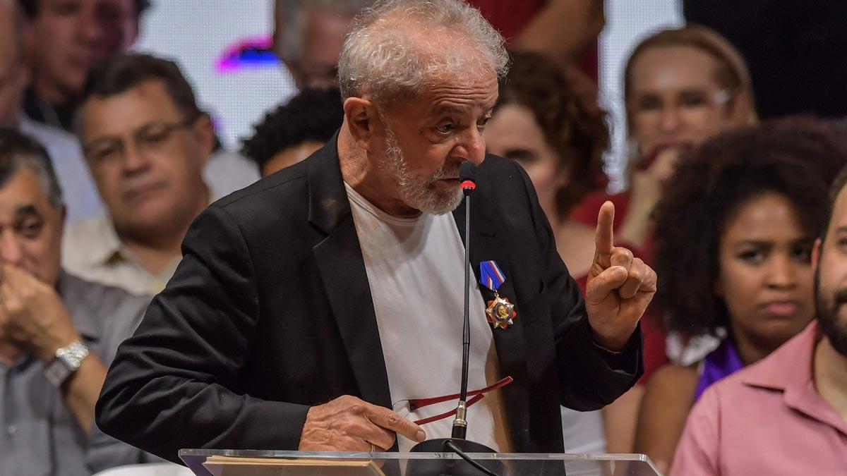 Un tribunal de Brasil amplía a 17 años la condena contra Lula.