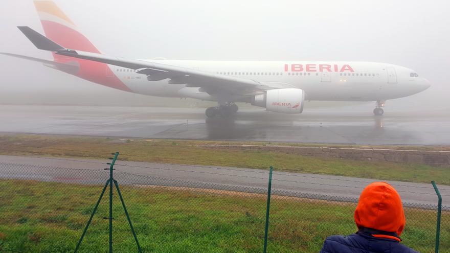 Iberia y Renfe se alían para convertir Barajas en el aeropuerto de cabecera de Ourense