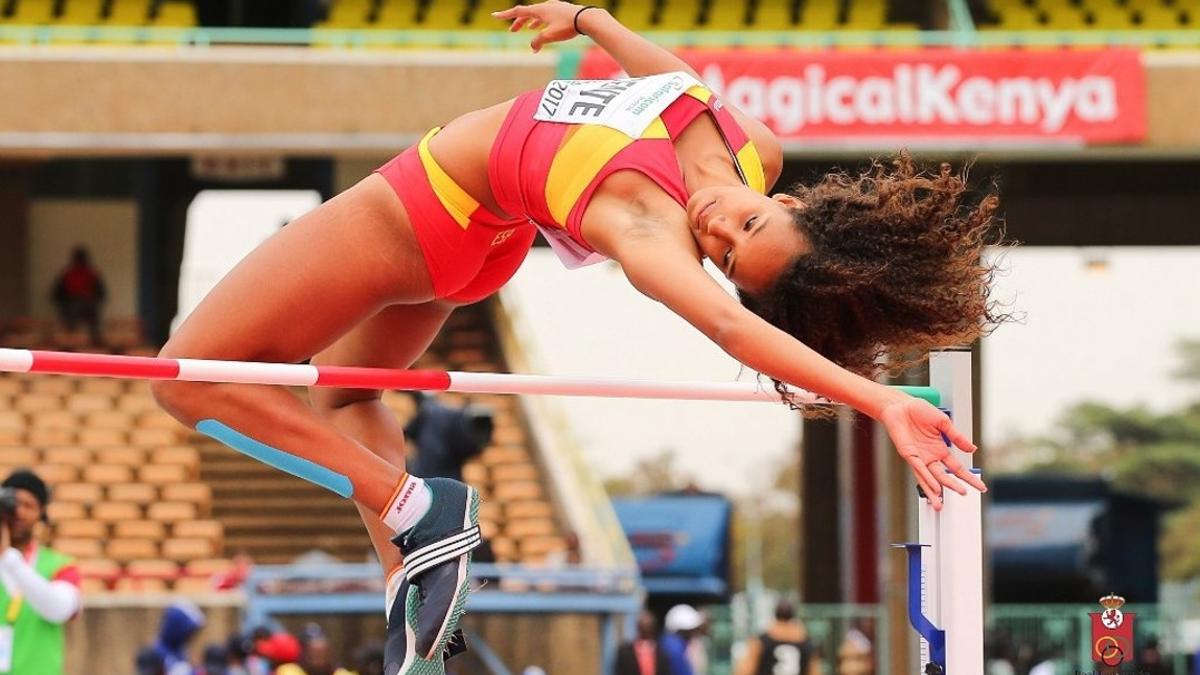 María Vicente, en la prueba de salto de altura del Mundial juvenil de atletismo en Nairobi.