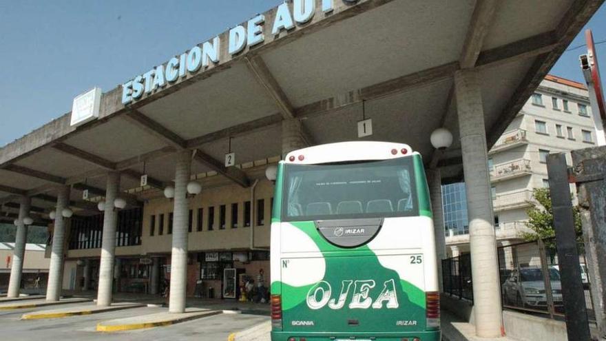 La estación de autobuses de Ponteareas fue inaugurada en 1991. // D.P.