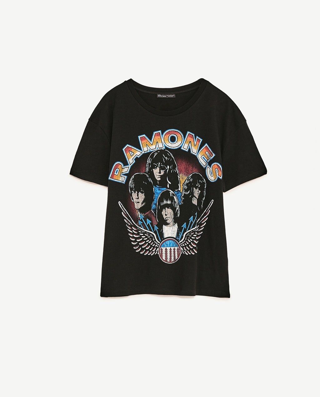 Inditex volver a poner de la camiseta de los Ramones - Stilo
