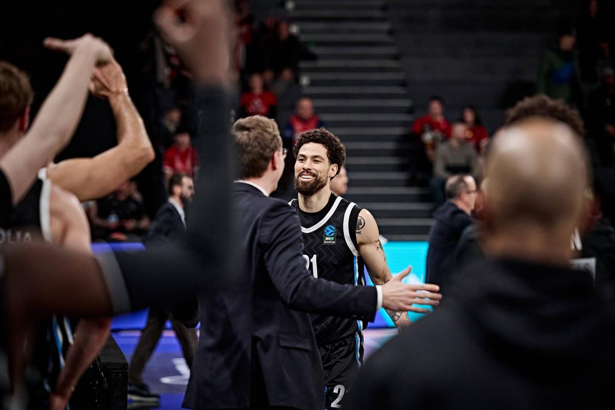 Imatges de l'Hamburg Towers-Baxi Manresa