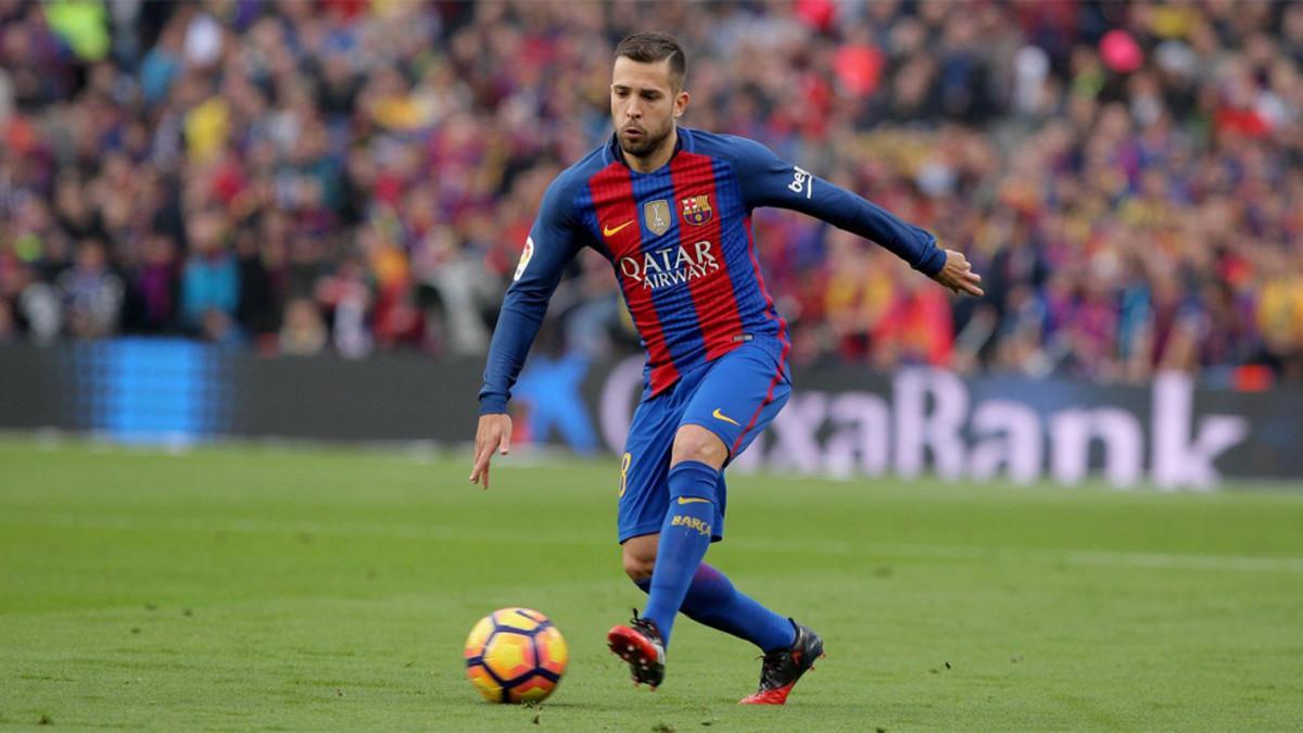 Jordi Alba cumple hoy 28 años. Defiende la camiseta del primer equipo del FC Barcelona desde la temporada 2012-2013