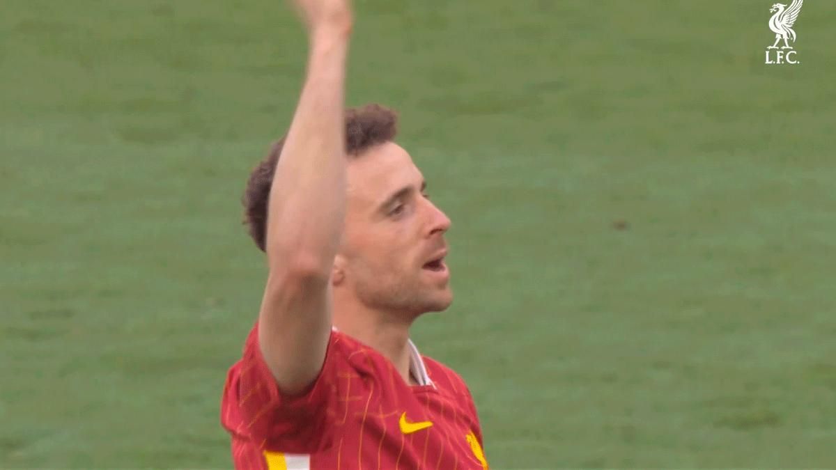 Tristeza infinita: así coreaba Anfield a Diogo Jota al celebrar la última Premier