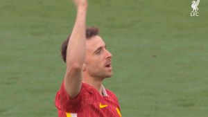 Tristeza infinita: así coreaba Anfield a Diogo Jota al celebrar la última Premier