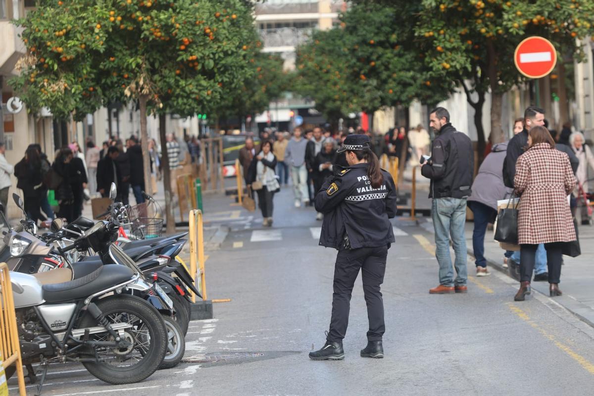 Cierran al tráfico la calle Jorge Juan