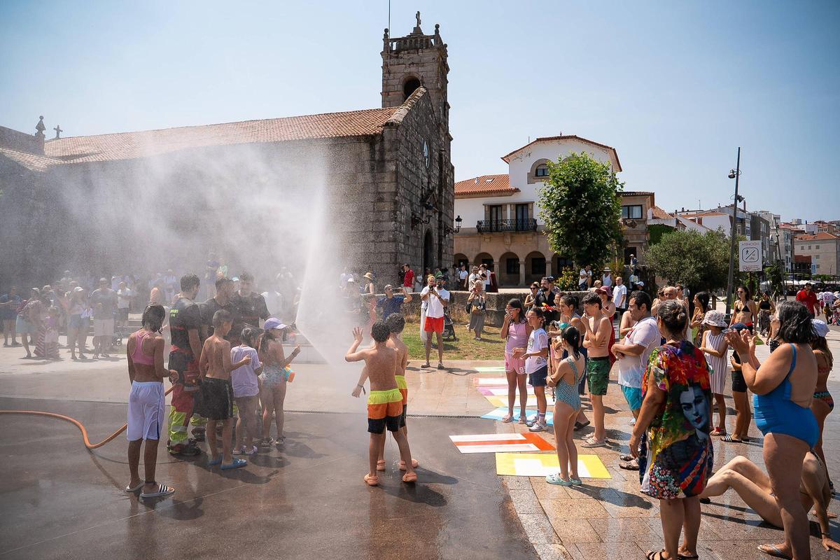 Manguerazo solidario en Bozuas para visibilizar la esclerosis múltiple
