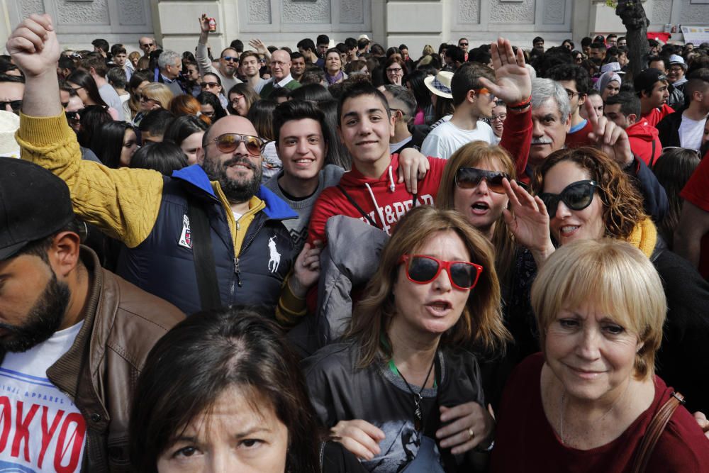 Búscate en la mascletà del 8 de marzo