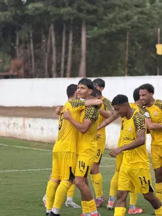 El CE Manresa arrenca disparat a Segona RFEF amb una golejada al camp de l'Arnedo (1-4)