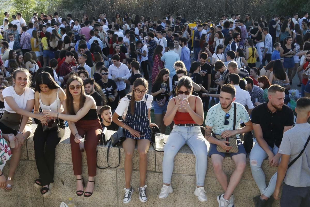 Botellón en el Arenal