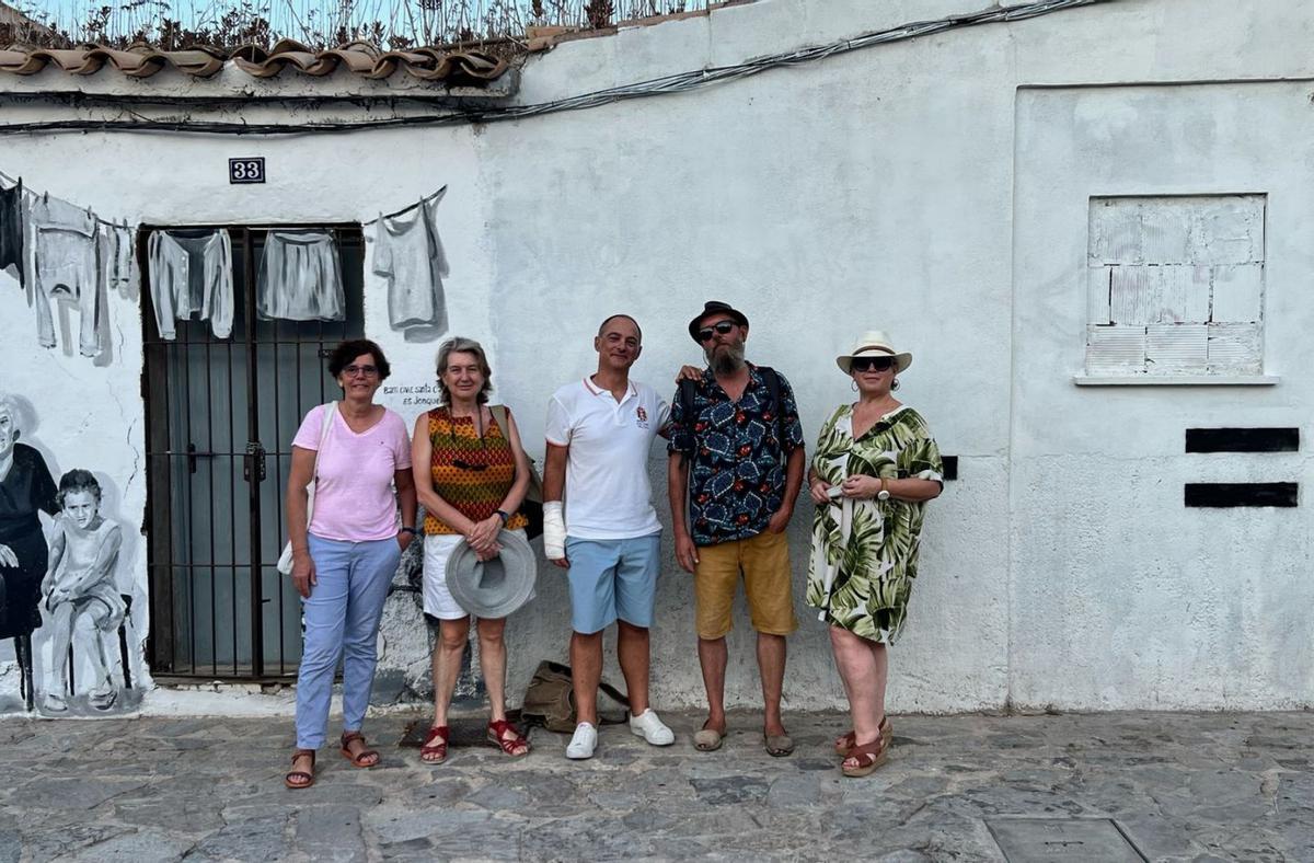 Esperança Lliteras, Montse Juan, Carlos Orts, Christoph Hafner y Elena Pieras, en Es Jonquet. | M.E.V.