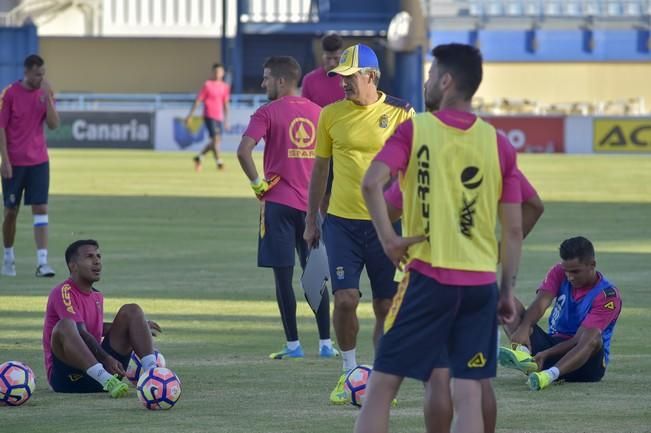 Entrenamiento de la UD Las Palmas en Maspalomas