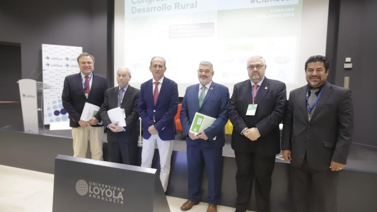 Un foro de expertos aborda en Córdoba los retos globales de la agricultura.