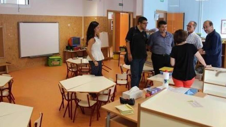 Un colegio de Alzira compra 109 ventiladores para combatir las altas temperaturas