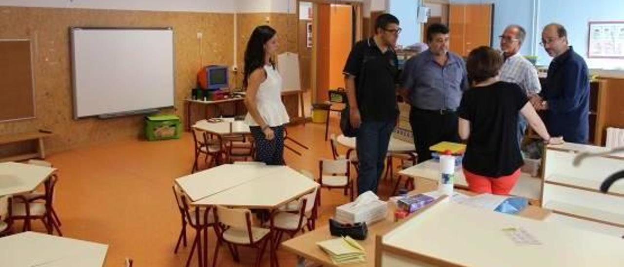 Un colegio de Alzira compra 109 ventiladores para combatir las altas temperaturas