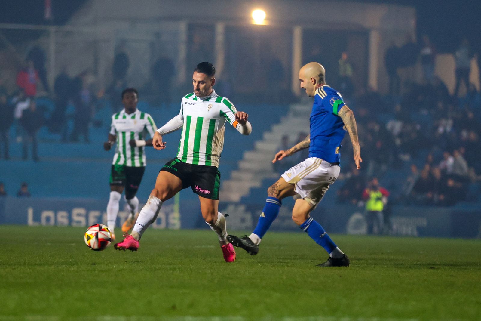 Linares-Córdoba CF: las imágenes del partido en Linarejos