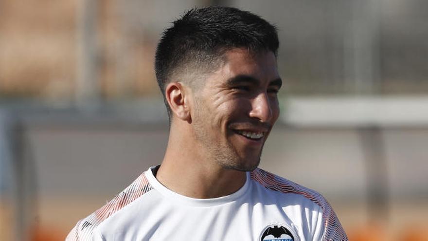 Carlos Soler quiere defender la Copa del Rey y pelear la Supercopa