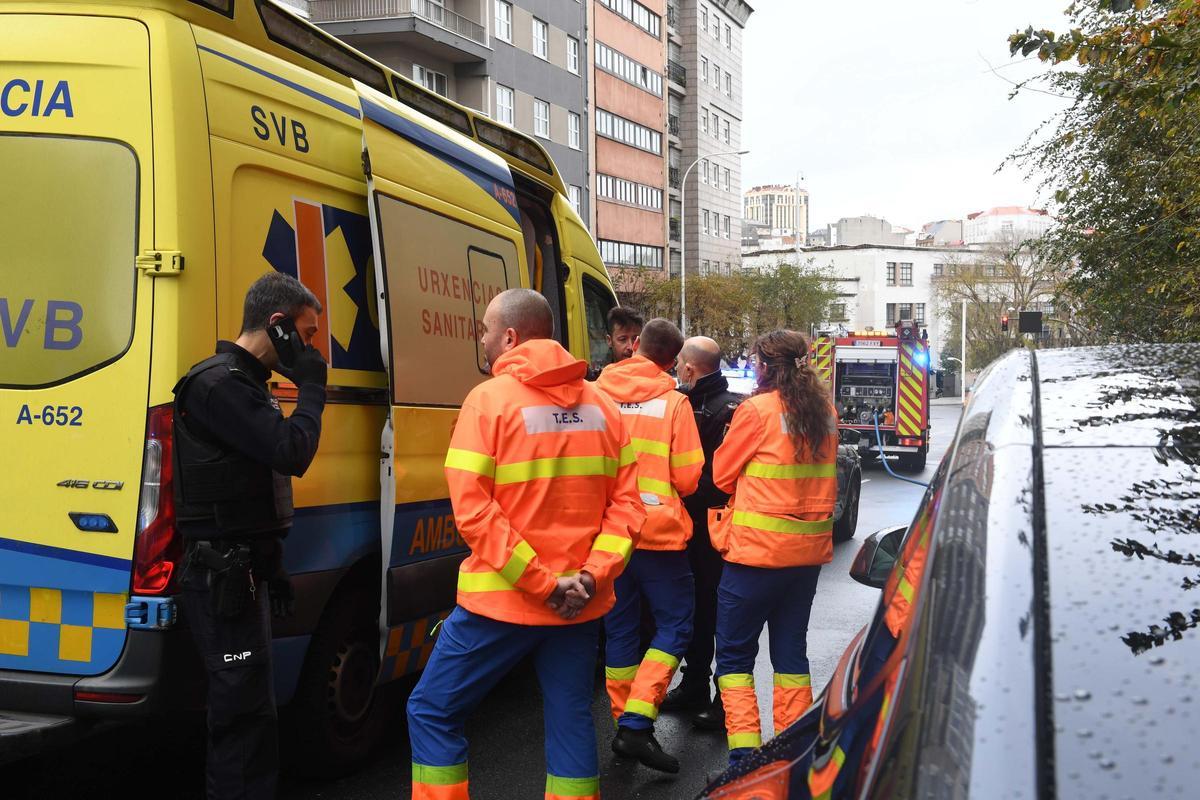 Un detenido por herir con arma blanca a una compañera de piso en Riazor