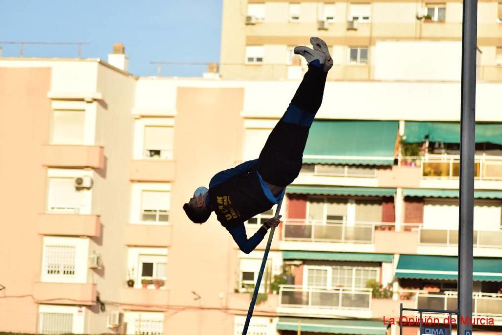 Control federativo de atletismo en Cartagena