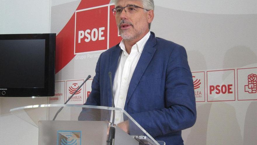 El PSOE extremeño exige a los partidos que apoyen la flexibilización del déficit