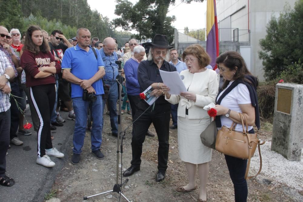 Cangas homenajea a las víctimas de Anguieiro