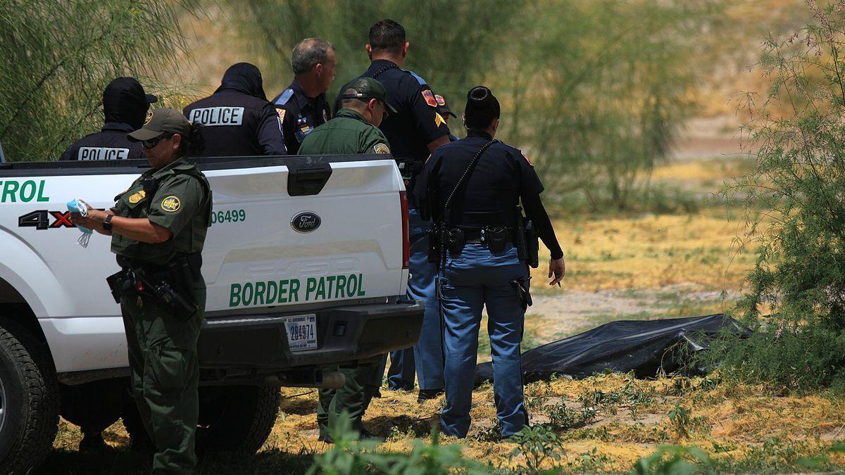 Troben el cos d’un migrant al riu de la frontera mexicana amb els EUA