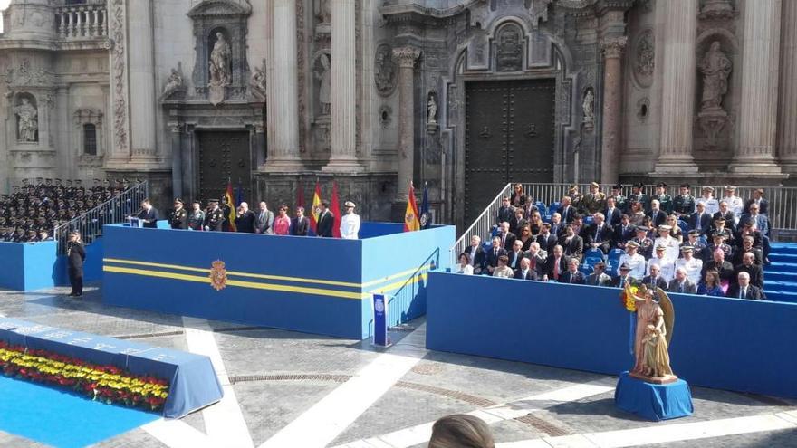 Un instante del acto en la Plaza Belluga