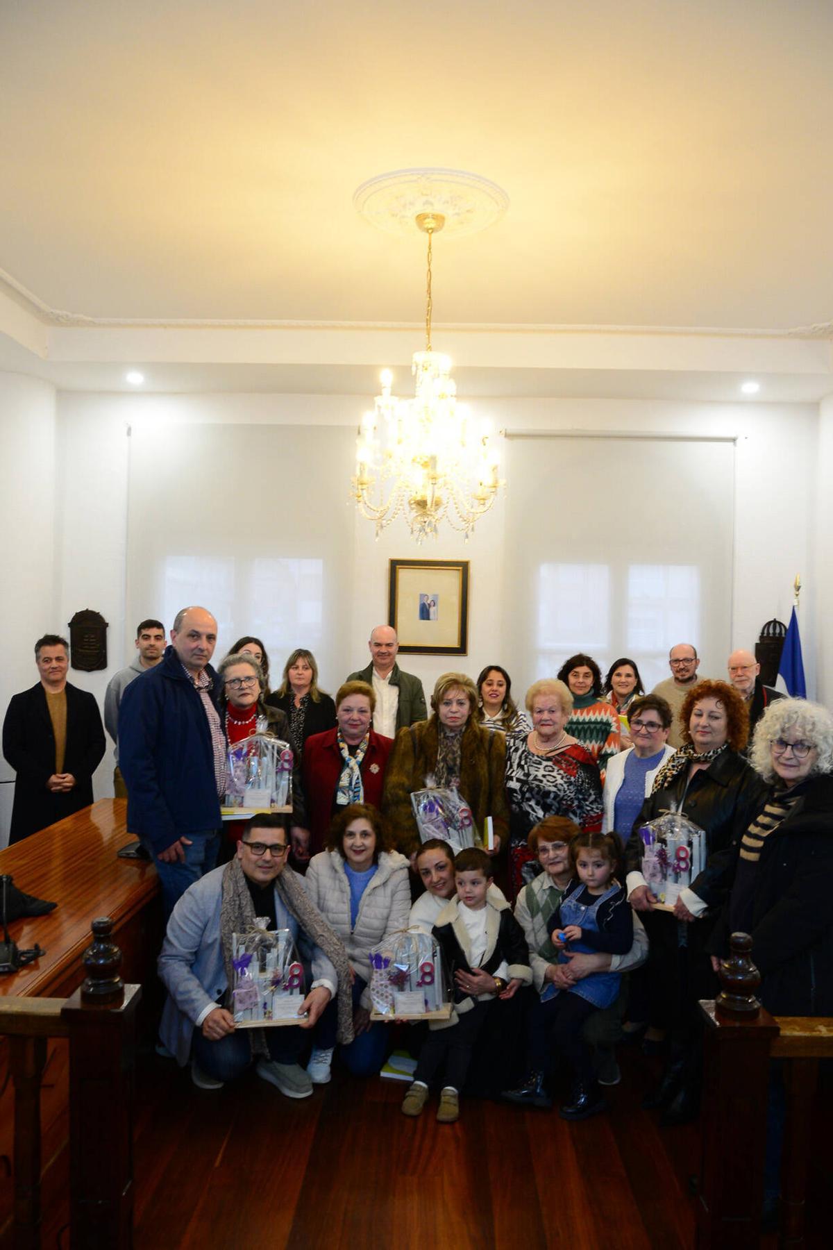 Homenaje a las cocineras de la hostelería en las Xornadas Gastronómicas En Feminino Bueu