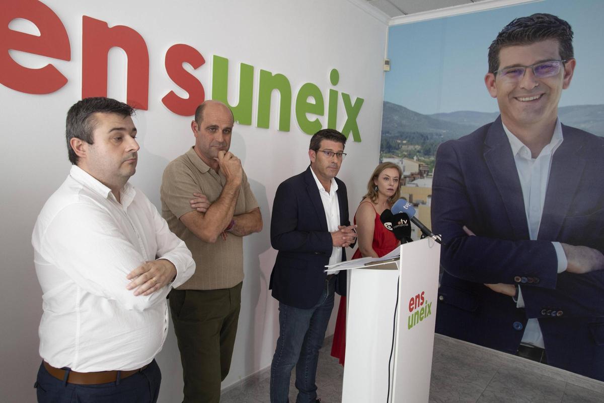 Jorge Rodríguez y su equipo cuando anunció la ruptura de negociaciones para la diputación, la semana pasada