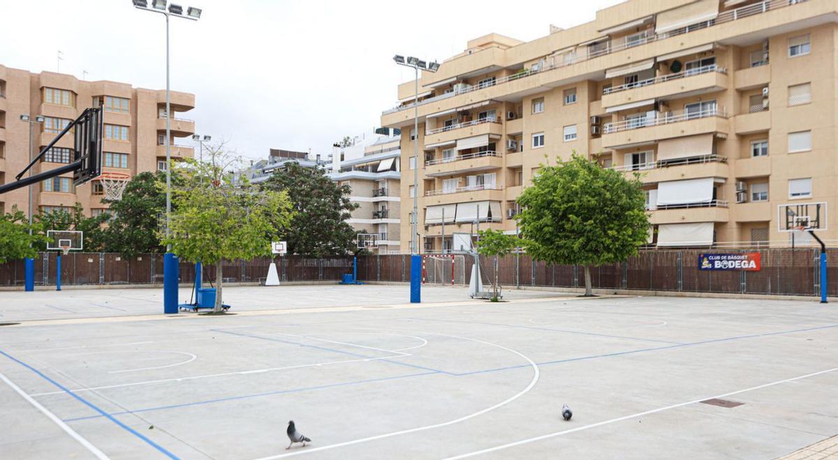 Muere un niño de 14 años mientras jugaba al baloncesto en Vila