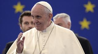 El Papa alerta ante la Eurocámara de las consecuencias de la crisis para la dignidad humana