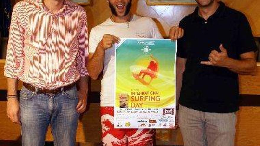 El Club Surf Burriana organiza el sábado en la 
Playa de l’Arenal su tercer International Surfing Day