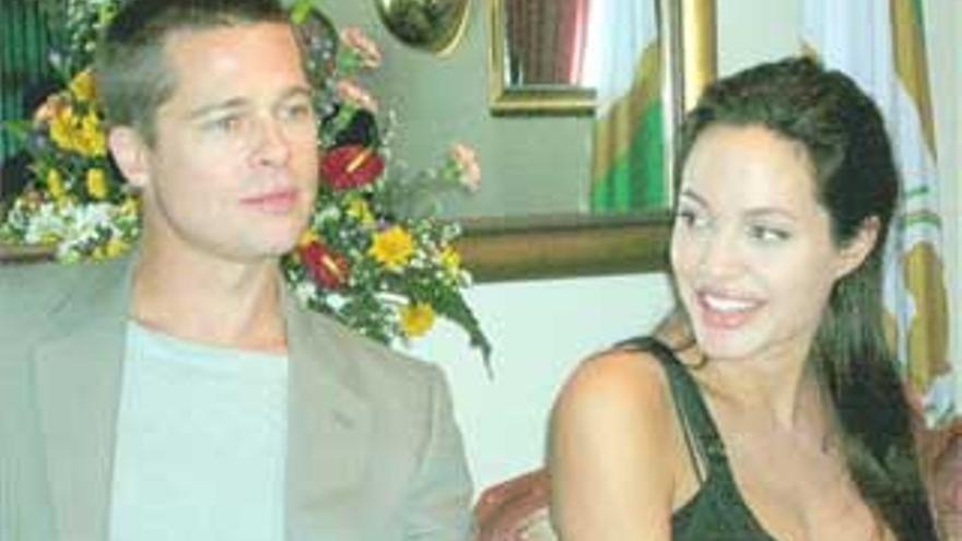 El portavoz de Angelina Jolie desmiente la ruptura con Brad Pitt