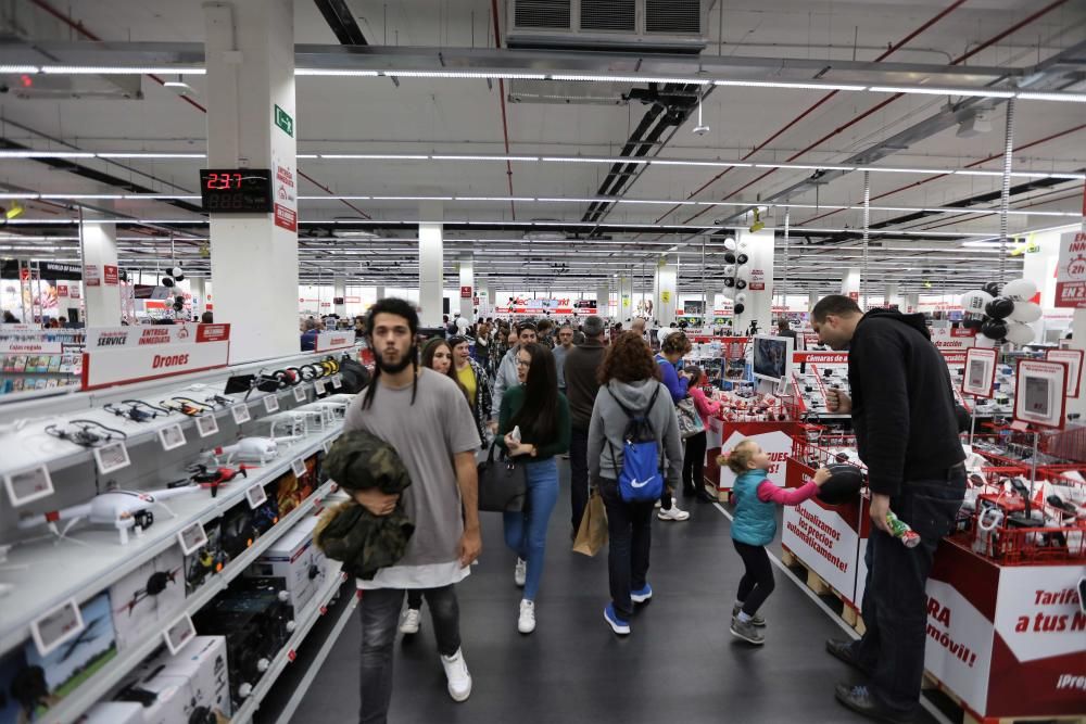 La campaña comercial Black Friday en Palma