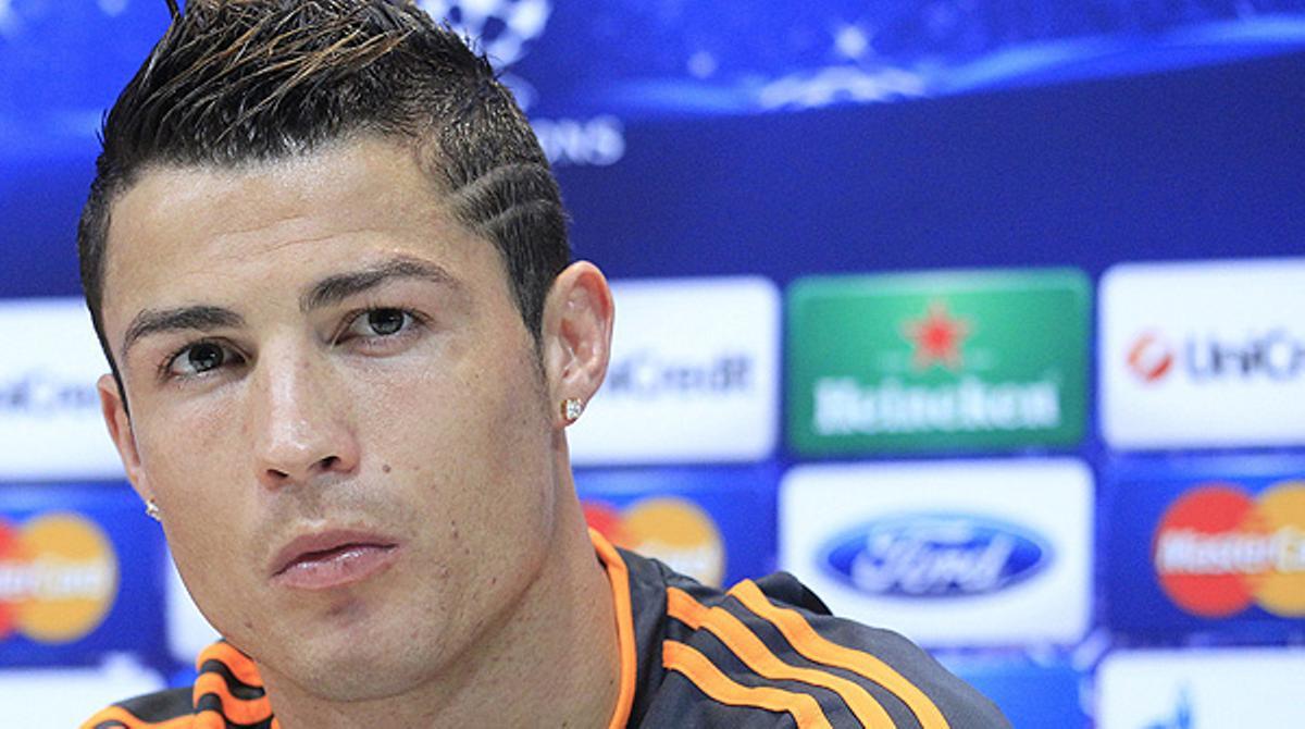 El davanter del Madrid contradiu Mourinho i afirma que no sent racisme contra els portuguesos a Espanya.