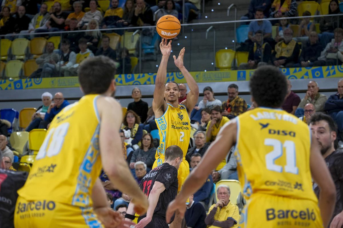 Baloncesto: Dreamland Gran Canaria - Covirán Granada
