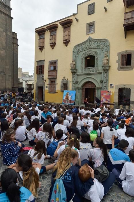 Conciertos de escolares en la Plaza del Pilar ...
