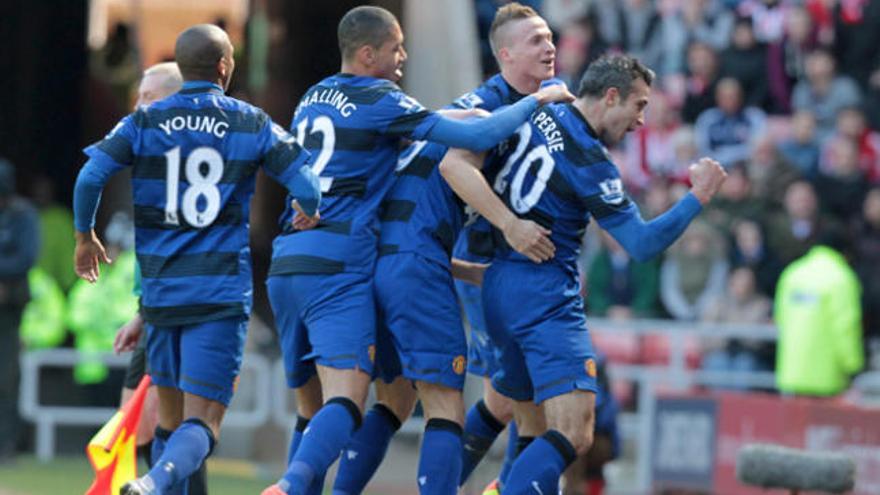 Van Persie celebra su gol.