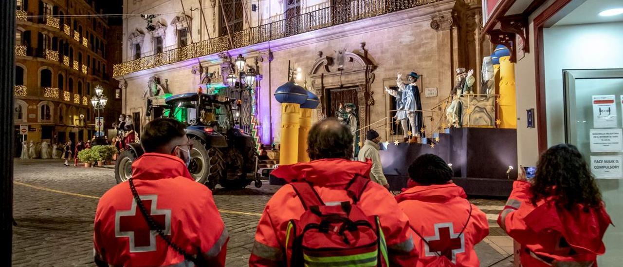 Los Reyes de Oriente llegaron este año a Cort sin presencia de público.