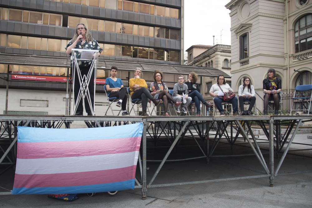 Tres candidates transsexuals fan una crida a norma