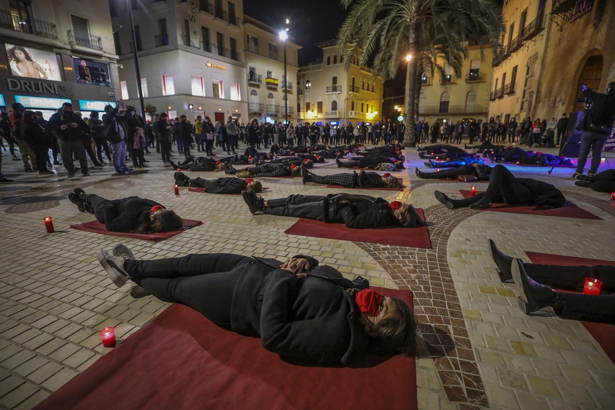 El 25N de Elche, en imágenes