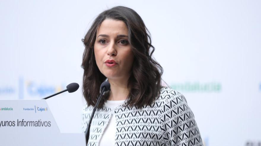 Inés Arrimadas mantiene la oferta al PP.