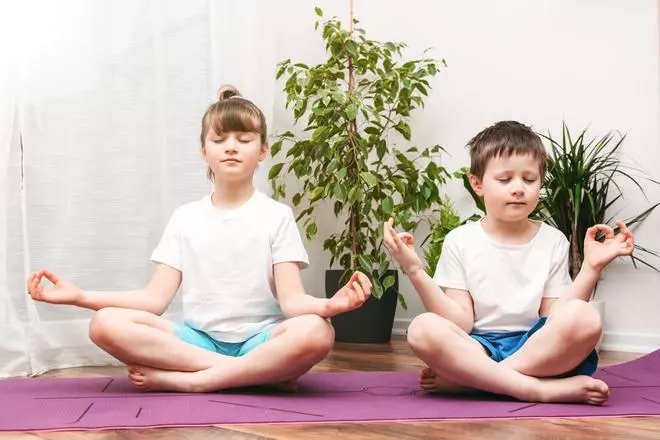 5 beneficios del yoga en los niños