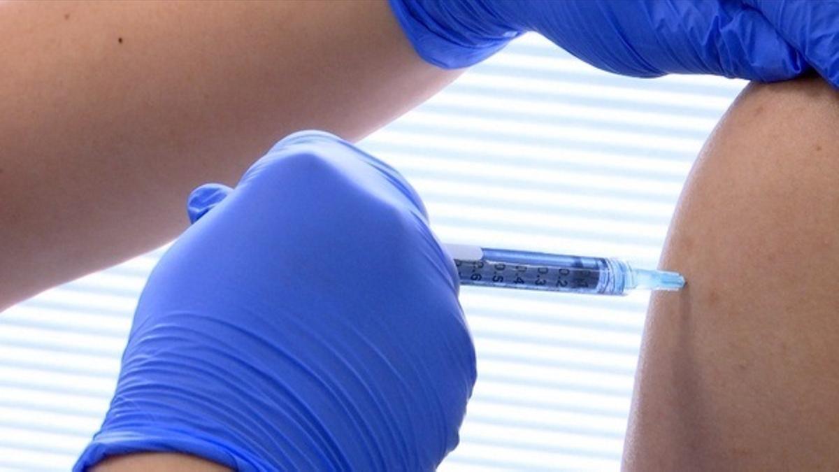 La Agencia Europea del Medicamento autoriza la vacuna Novavax.