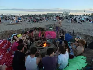 Las playas de València preparadas para la noche de San Juan